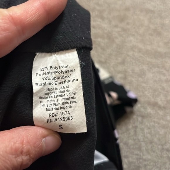 Beyond Yoga x Kate Spade Cinched Side Bow Legging Floral Garden Size Small - Picture 7 of 9